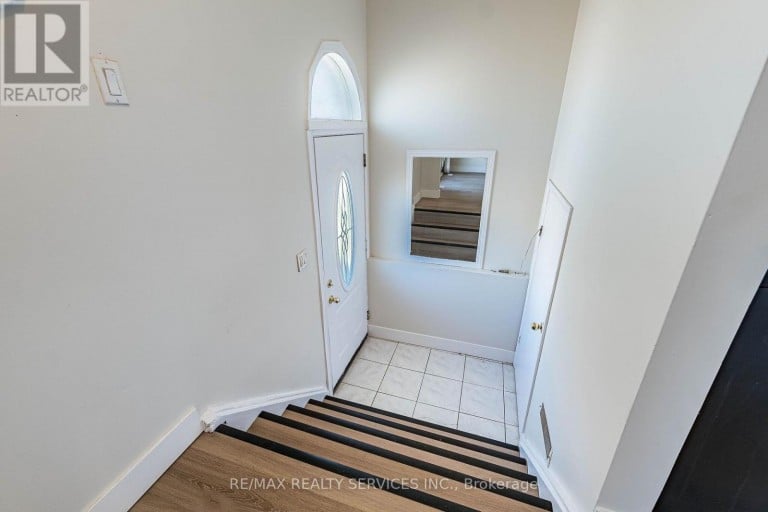 112 BRUCE BEER DRIVE, Brampton (Madoc), Ontario, L6V2W9
