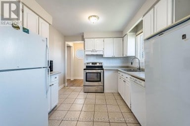 112 BRUCE BEER DRIVE Brampton (Madoc) Ontario photo 7