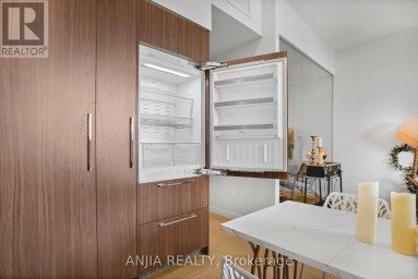 TH607 - 85 MCMAHON DRIVE Toronto (Bayview Village) Ontario photo 16