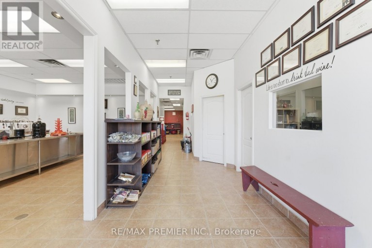 11B - 1100 GORHAM STREET, Newmarket (Newmarket Industrial Park), Ontario, L3Y8Y8
