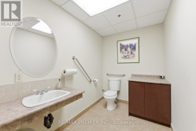 11B - 1100 GORHAM STREET Newmarket (Newmarket Industrial Park) Ontario photo 31