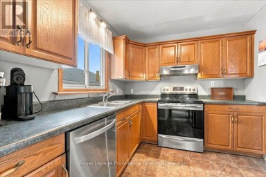 4 BOGART CRESCENT Belleville (Belleville Ward) Ontario photo 8