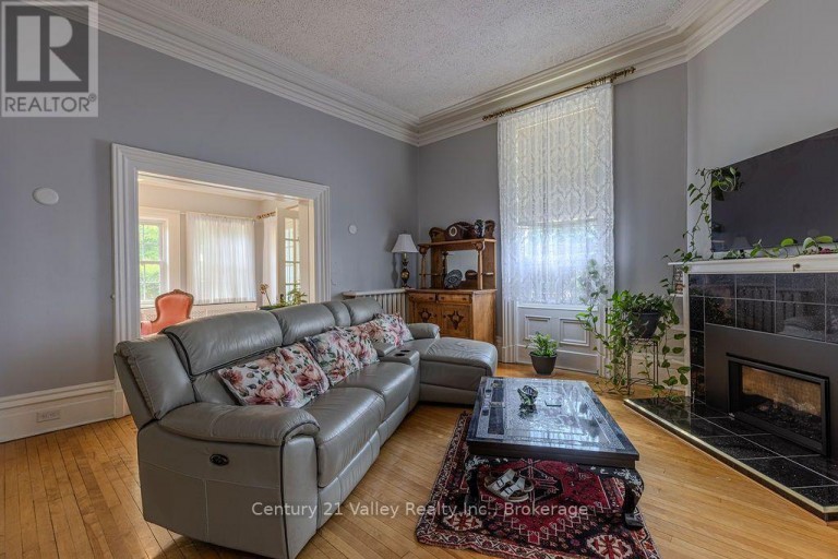 311 SUPPLE STREET, Pembroke, Ontario, K8A3H3