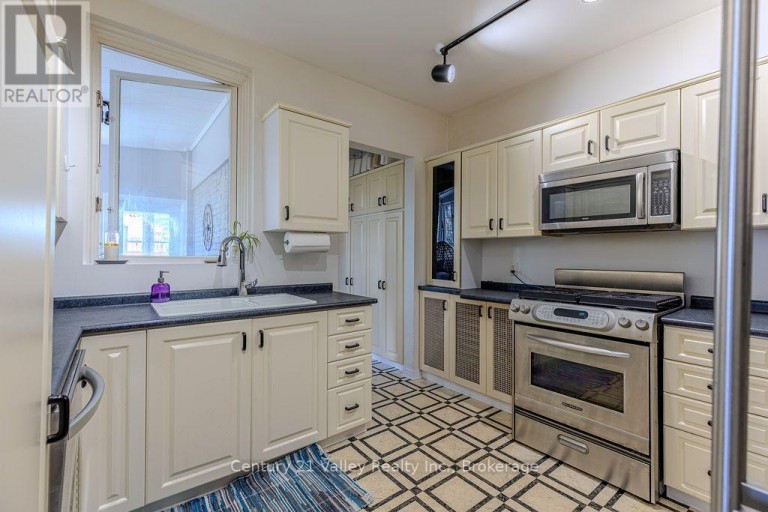 311 SUPPLE STREET, Pembroke, Ontario, K8A3H3