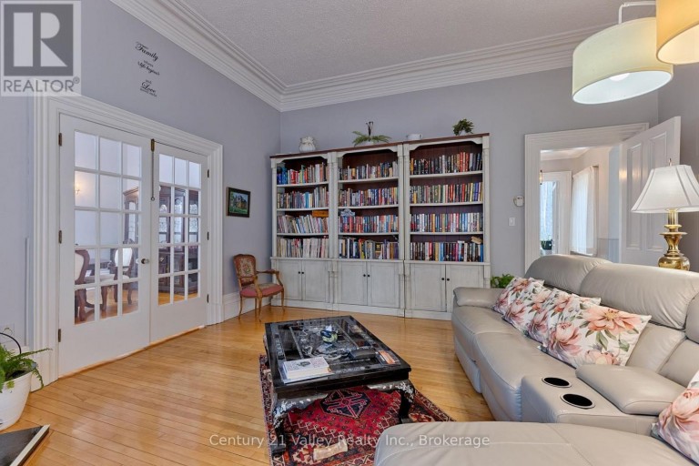 311 SUPPLE STREET, Pembroke, Ontario, K8A3H3