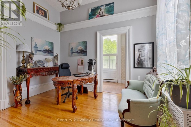 311 SUPPLE STREET, Pembroke, Ontario, K8A3H3