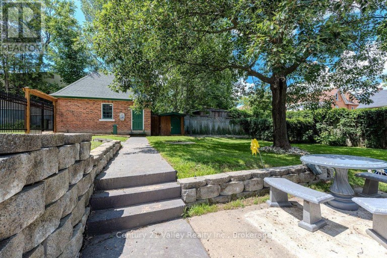311 SUPPLE STREET, Pembroke, Ontario, K8A3H3
