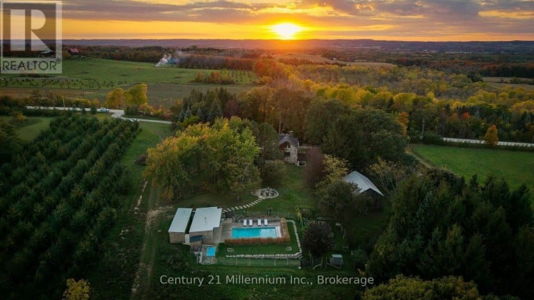 516557 7TH LINE, Blue Mountains, Ontario, N0H2P0