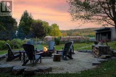 516557 7TH LINE Blue Mountains Ontario photo 36