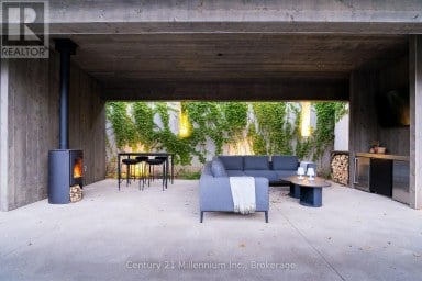 516557 7TH LINE Blue Mountains Ontario photo 39