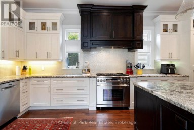 114 GRAND CYPRESS LANE Blue Mountains Ontario photo 15