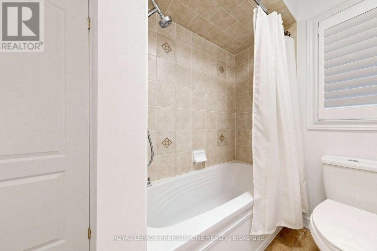 46 BOSCO DRIVE, Vaughan (Vellore Village), Ontario, L4H0M3