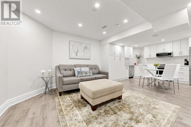 46 BOSCO DRIVE, Vaughan (Vellore Village), Ontario, L4H0M3