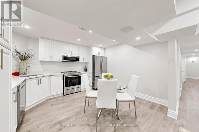 46 BOSCO DRIVE, Vaughan (Vellore Village), Ontario, L4H0M3