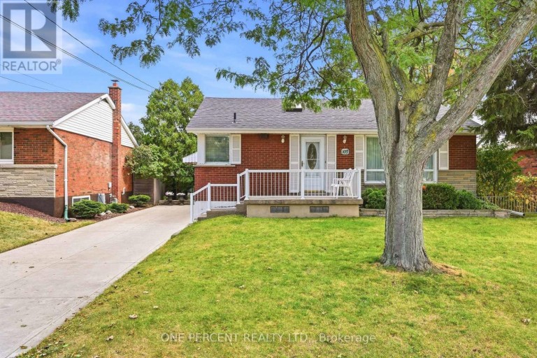 137 TERRACE DRIVE, Hamilton (Balfour), Ontario, L9A2Y8