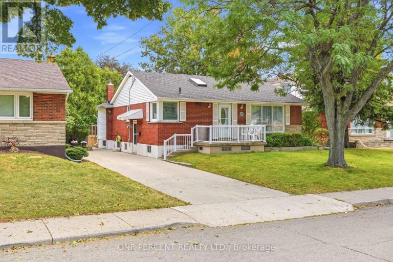 137 TERRACE DRIVE, Hamilton (Balfour), Ontario, L9A2Y8