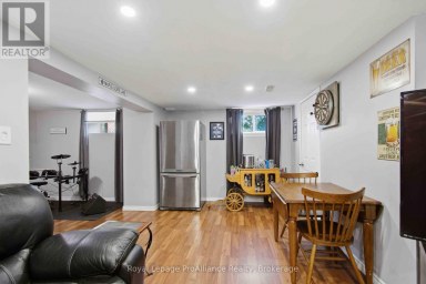 114 CATHERINE STREET Quinte West (Trenton Ward) Ontario photo 20