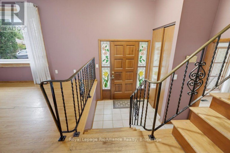 23 THORNCLIFFE DRIVE, Belleville (Belleville Ward), Ontario, K8P4L3