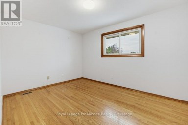 23 THORNCLIFFE DRIVE Belleville (Belleville Ward) Ontario photo 25