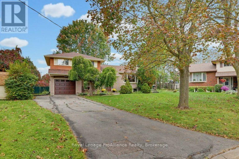 23 THORNCLIFFE DRIVE, Belleville (Belleville Ward), Ontario, K8P4L3