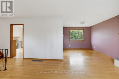23 THORNCLIFFE DRIVE Belleville (Belleville Ward) Ontario photo 8
