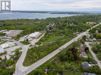 570 LACLIE STREET Orillia Ontario photo 2