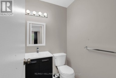 414 - 126 BELL FARM ROAD Barrie (Alliance) Ontario photo 13