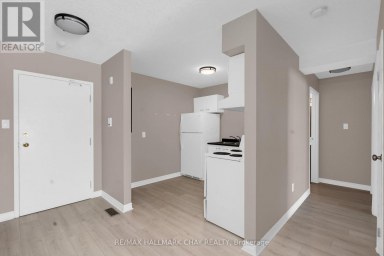 414 - 126 BELL FARM ROAD Barrie (Alliance) Ontario photo 3
