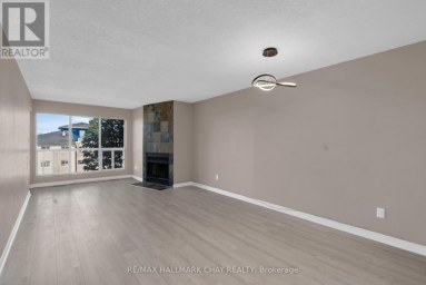 414 - 126 BELL FARM ROAD Barrie (Alliance) Ontario photo 6