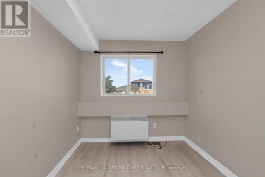 414 - 126 BELL FARM ROAD Barrie (Alliance) Ontario photo 9