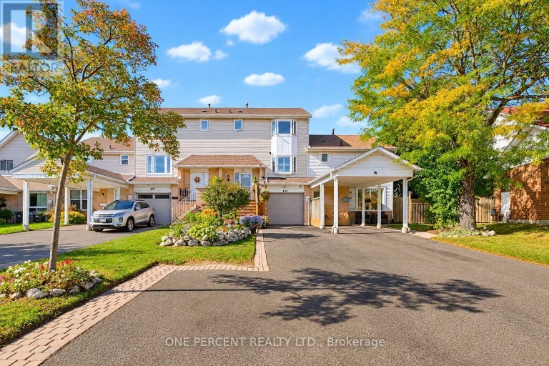 51 COURTLEIGH SQUARE, Brampton (Heart Lake East), Ontario, L6Z1J2