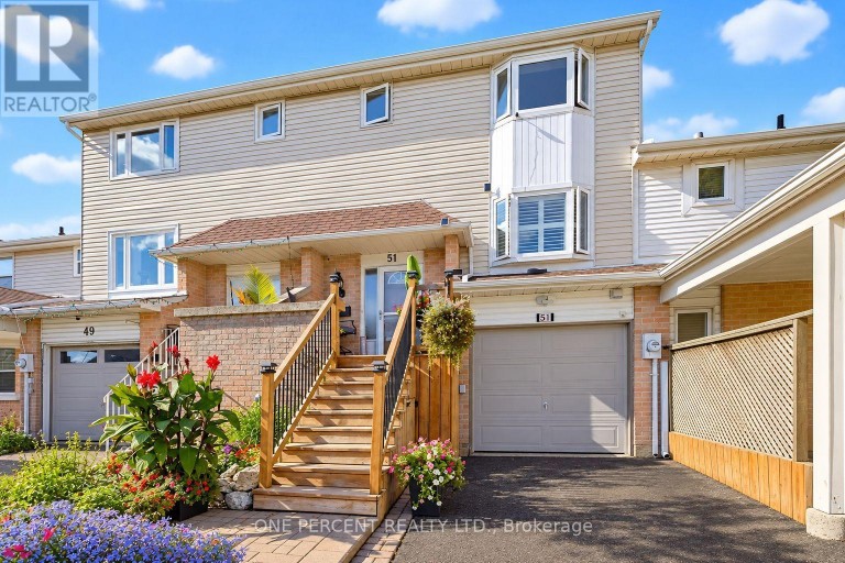 51 COURTLEIGH SQUARE, Brampton (Heart Lake East), Ontario, L6Z1J2