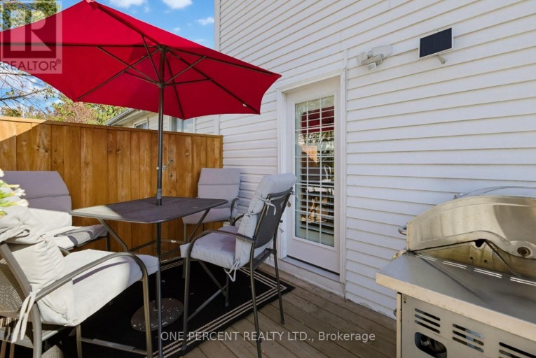 51 COURTLEIGH SQUARE, Brampton (Heart Lake East), Ontario, L6Z1J2