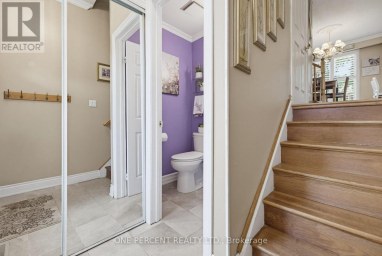 51 COURTLEIGH SQUARE Brampton (Heart Lake East) Ontario photo 6