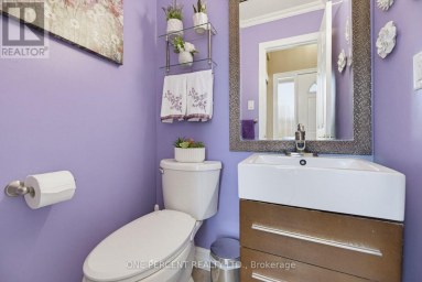 51 COURTLEIGH SQUARE Brampton (Heart Lake East) Ontario photo 7