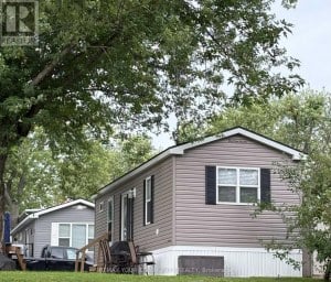 7 TENTH ST - 920 SKYLINE ROAD Selwyn Ontario photo 1