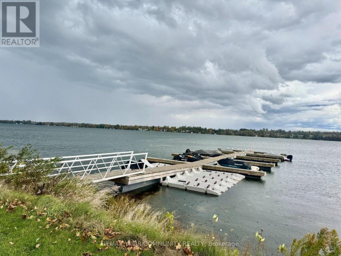 7 TENTH ST - 920 SKYLINE ROAD, Selwyn, Ontario, K0L1T0
