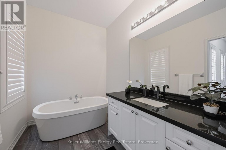 165 CORONATION ROAD, Whitby, Ontario, L1P0H5