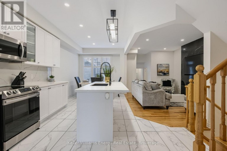 165 CORONATION ROAD, Whitby, Ontario, L1P0H5