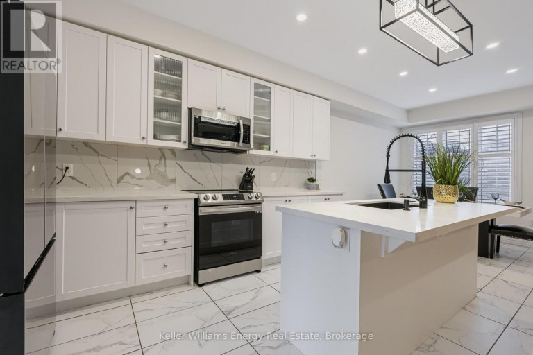 165 CORONATION ROAD, Whitby, Ontario, L1P0H5