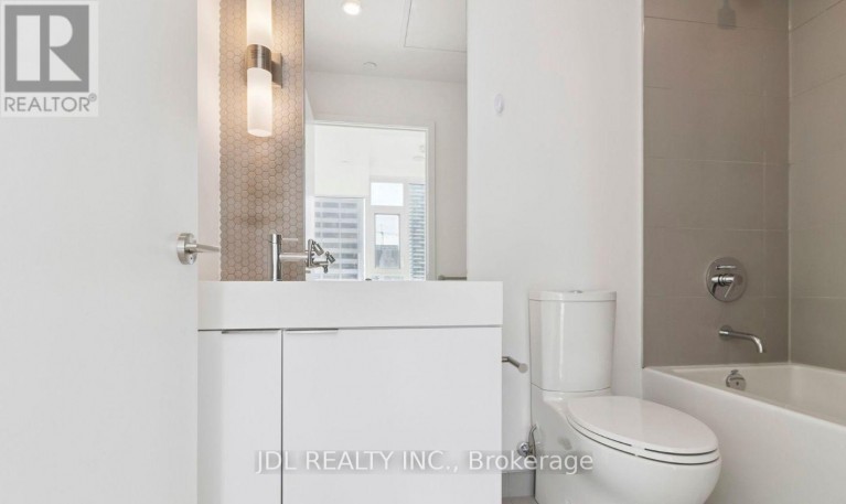 2007 - 33 HELENDALE AVENUE, Toronto (Yonge-Eglinton), Ontario, M4S3H7