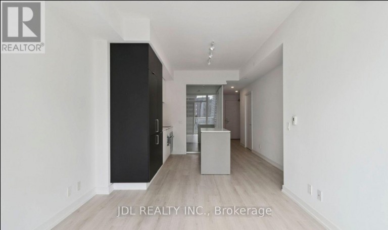 2007 - 33 HELENDALE AVENUE, Toronto (Yonge-Eglinton), Ontario, M4S3H7