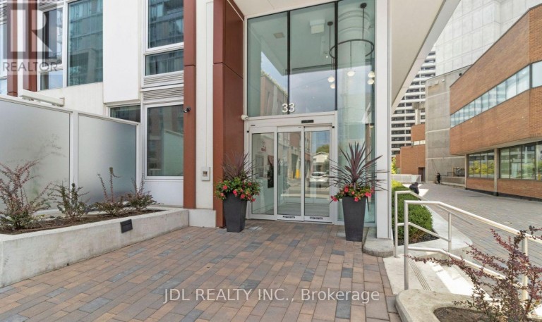 2007 - 33 HELENDALE AVENUE, Toronto (Yonge-Eglinton), Ontario, M4S3H7