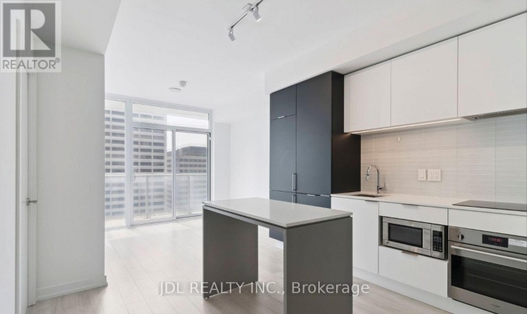 2007 - 33 HELENDALE AVENUE, Toronto (Yonge-Eglinton), Ontario, M4S3H7