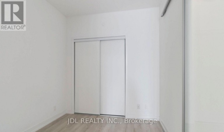 2007 - 33 HELENDALE AVENUE, Toronto (Yonge-Eglinton), Ontario, M4S3H7