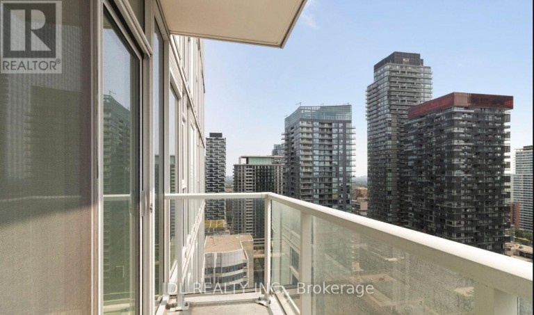 2007 - 33 HELENDALE AVENUE, Toronto (Yonge-Eglinton), Ontario, M4S3H7