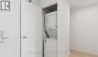 2007 - 33 HELENDALE AVENUE Toronto (Yonge-Eglinton) Ontario photo 7