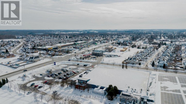 391 QUEEN STREET, Halton Hills (AC Acton), Ontario, L7J0A8
