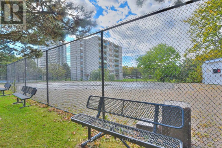 1507 - 627 THE WEST MALL, Toronto (Eringate-Centennial-West Deane), Ontario, M9C4X5