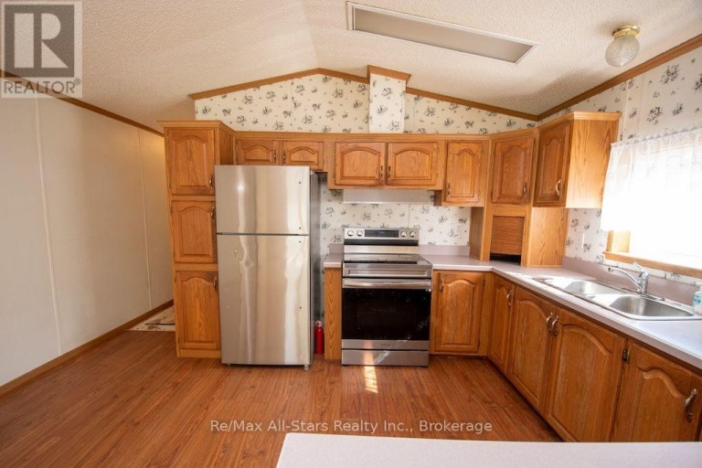 4 MCGREGOR DRIVE, Otonabee-South Monaghan, Ontario, K0L2G0